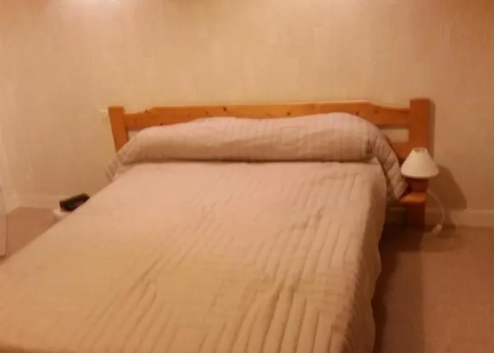 Maison De Plain-pied Avec Jardin Clos, Proche De La Et Des Commerces - Fr-1-494-58 Tatil Evi